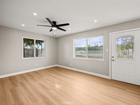 1661 Coolidge, San Diego CA 92111