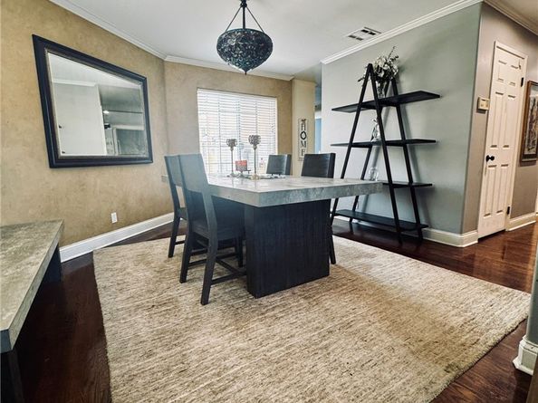 4826 Faculty Avenue, Long Beach CA 90808