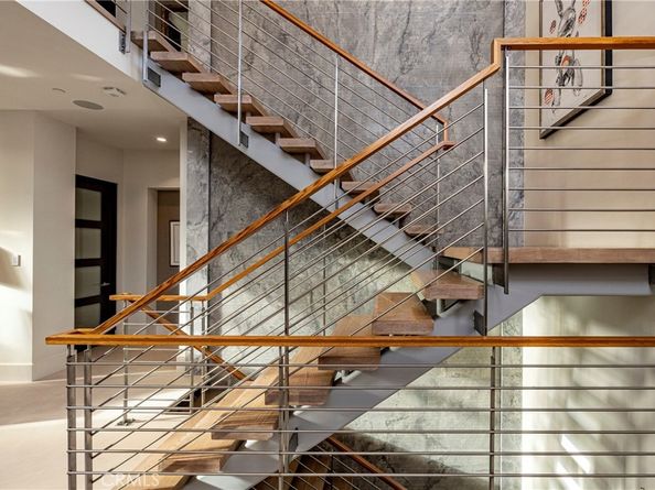 401 Snug Harbor Road, Newport Beach CA 92663