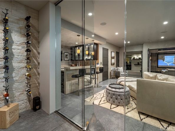 401 Snug Harbor Road, Newport Beach CA 92663