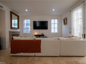 407 1/2 Goldenrod, Corona Del Mar CA 92625