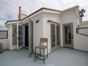 407 1/2 Goldenrod, Corona Del Mar CA 92625