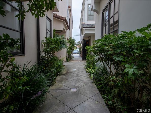 407 1/2 Goldenrod, Corona Del Mar CA 92625