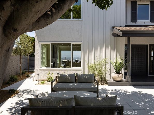 303 E Avenida Cordoba, San Clemente CA 92672