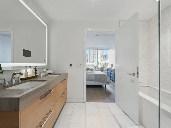 888 W E Street 505, San Diego CA 92101