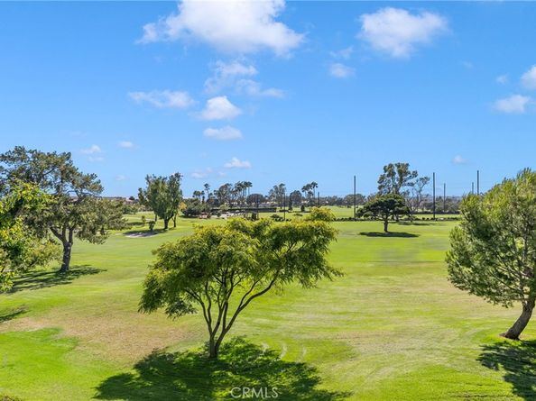 1075 Granville Drive, Newport Beach CA 92660