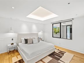 1075 Granville Drive, Newport Beach CA 92660