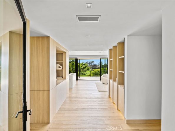 1075 Granville Drive, Newport Beach CA 92660