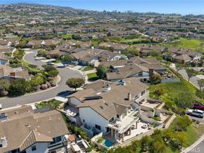 15 Curl Drive, Corona Del Mar CA 92625
