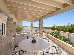 15 Curl Drive, Corona Del Mar CA 92625