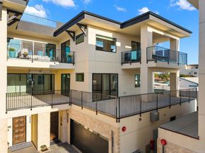 2672 Roosevelt Street, Carlsbad CA 92008