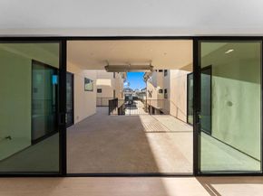 2672 Roosevelt Street, Carlsbad CA 92008