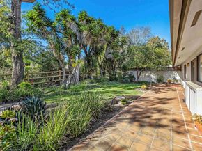 16902 Via De Santa Fe 7, Rancho Santa Fe CA 92067