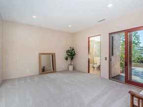2362 Edgehill Road, Vista CA 92084