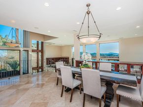 2362 Edgehill Road, Vista CA 92084