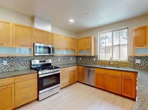 10710 Canyon Grove Trail 31, San Diego CA 92130