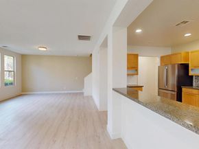10710 Canyon Grove Trail 31, San Diego CA 92130
