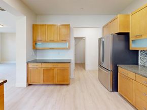 10710 Canyon Grove Trail 31, San Diego CA 92130