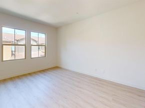 10710 Canyon Grove Trail 31, San Diego CA 92130