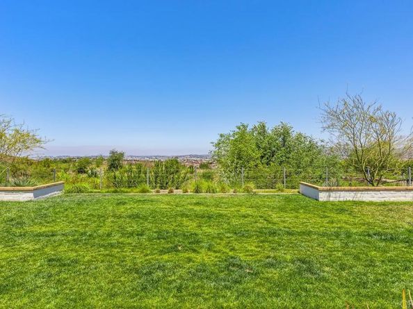 805 Blackstone Drive, San Marcos CA 92078