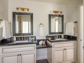 2738 La Costa Avenue, Carlsbad CA 92009