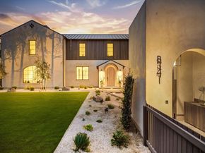8341 La Jolla Scenic Drive N, La Jolla CA 92037