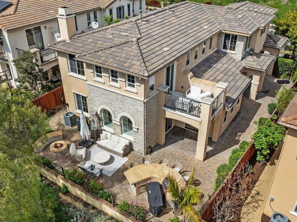 2429 Mica Road, Carlsbad CA 92009