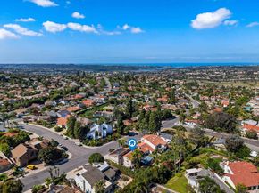 2646 Unicornio St, Carlsbad CA 92009