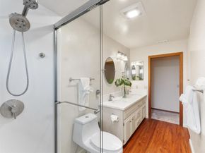 2646 Unicornio St, Carlsbad CA 92009