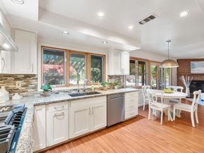 2646 Unicornio St, Carlsbad CA 92009