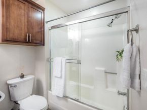 407 Sea Cliff Way, Oceanside CA 92056