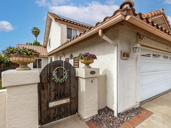 816 Lochwood Place, Escondido CA 92026