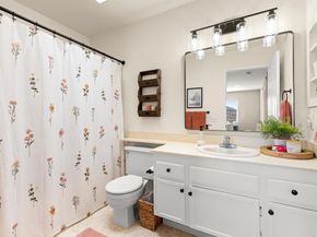 816 Lochwood Place, Escondido CA 92026
