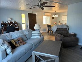 1506 Oak Drive 22, Vista CA 92084