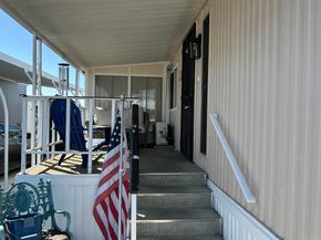1506 Oak Drive 22, Vista CA 92084