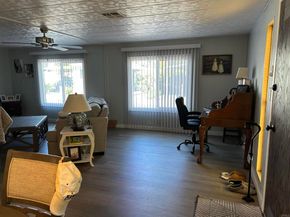 1506 Oak Drive 22, Vista CA 92084