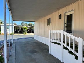 1506 Oak Drive 22, Vista CA 92084