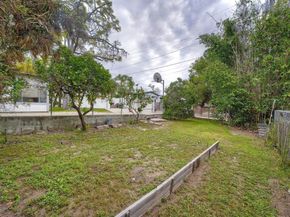 2301 Ivy Rd, Oceanside CA 92054