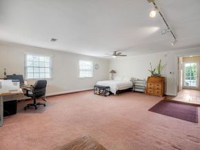 2301 Ivy Rd, Oceanside CA 92054