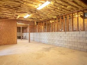2057 Via Rancho Parkway, Escondido CA 92029