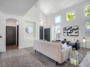 6890 Camino De Amigos, Carlsbad CA 92009