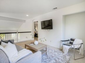 6890 Camino De Amigos, Carlsbad CA 92009