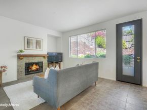 6890 Camino De Amigos, Carlsbad CA 92009