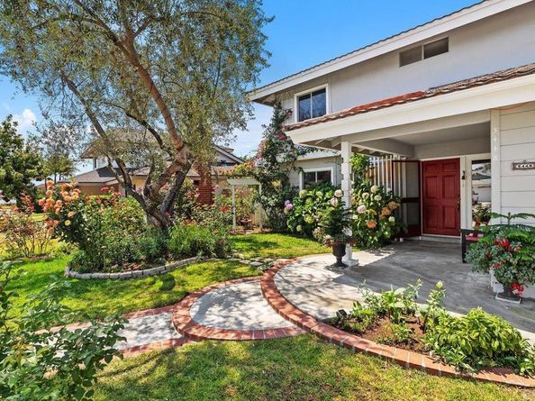 5448 Noah Way, San Diego CA 92117