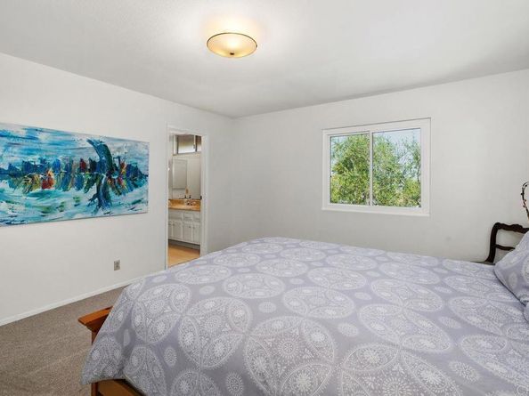 5448 Noah Way, San Diego CA 92117