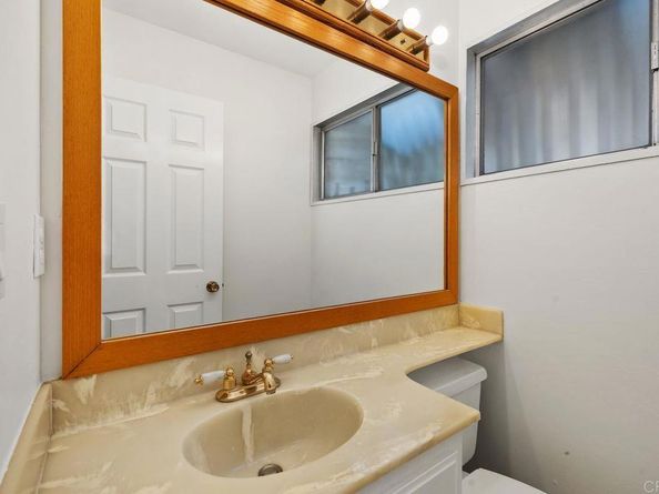5448 Noah Way, San Diego CA 92117