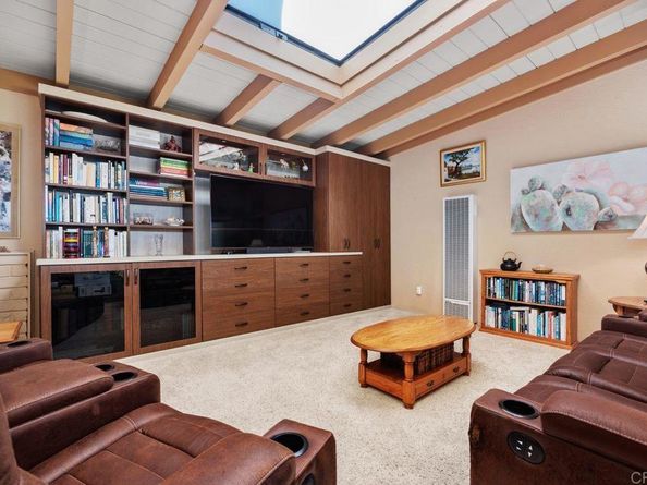 2490 Pinewood Street, Del Mar CA 92014