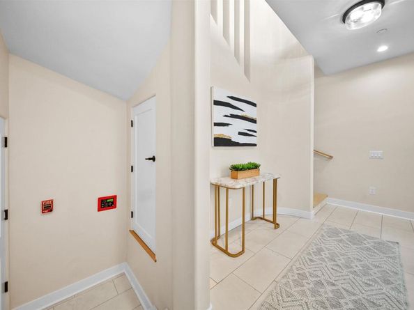 812 N Cleveland Street 3, Oceanside CA 92054