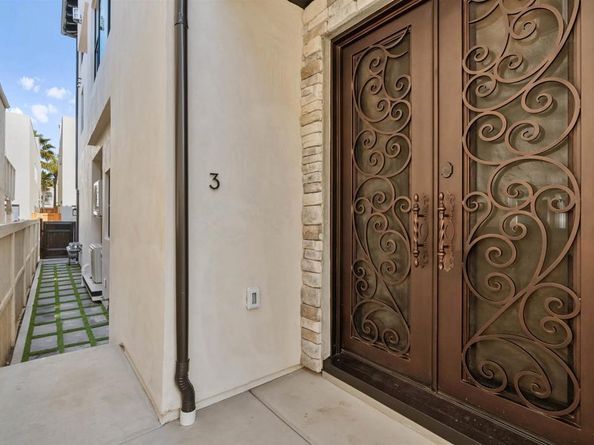 812 N Cleveland Street 3, Oceanside CA 92054
