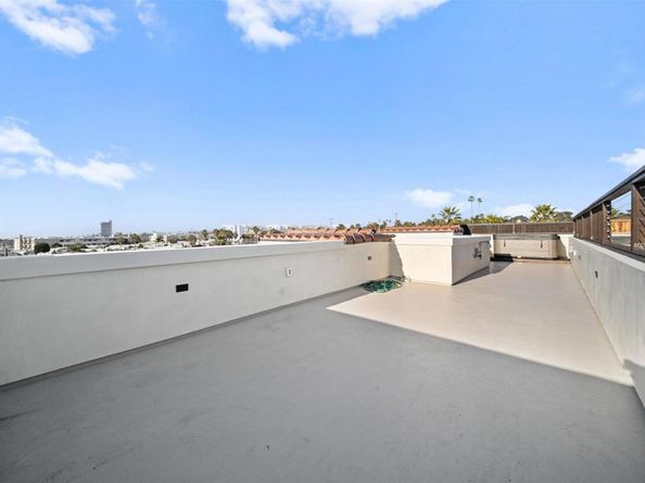 812 N Cleveland Street 3, Oceanside CA 92054